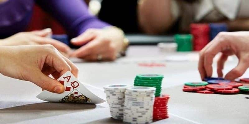 Một vài thuật ngữ hành động trong poker bạn nên biết