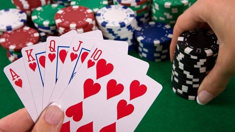  Tìm hiểu thuật ngữ thùng phá sảnh là gì trong tựa game xì tố