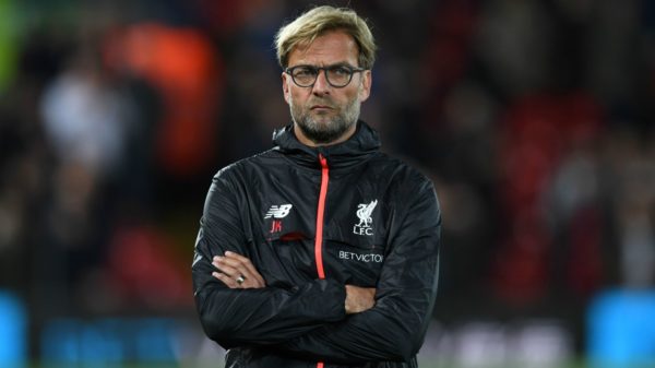 Jurgen Klopp đỗ lỗi cho trọng tài khi bị Leicester cầm hòa