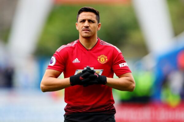 martial-gap-chan-thuong-sanchez-co-the-o-lai-old-trafford-2