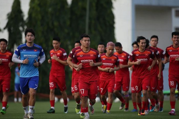 thai-lan-lo-ngai-dieu-gi-tu-doi-tuyen-viet-nam-1