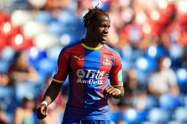 HLV Emery nói gì khi sắp gặp Zaha bên kia chiến tuyến?