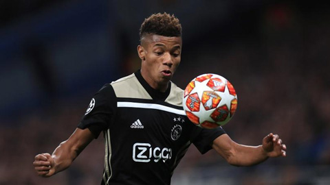 Liverpool muốn giành sao trẻ của Ajax, bom tấn mới sắp nổ