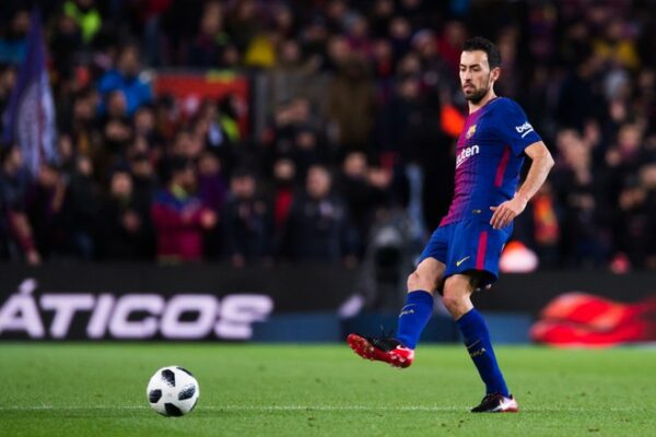 Lí do Busquets ngồi dự bị ở trận đấu El Clasico