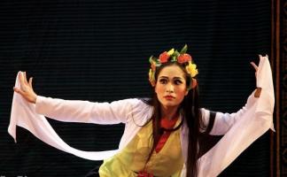 Bài văn phân tích tâm trạng Xúy Vân trong vở chèo Xúy Vân giả dại (Ngữ văn 10 - sách Cánh diều) hay nhất