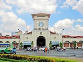 Bài văn thuyết minh về chợ Bến Thành hay nhất
