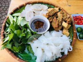 Quán bún đậu mắm tôm ngon nhất Bình Phước