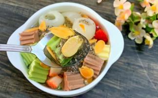 Công thức nấu Chè khúc bạch thơm ngon, bổ dưỡng tại nhà.