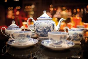 Cửa hàng gốm sứ đẹp nhất quận Long Biên, Hà Nội