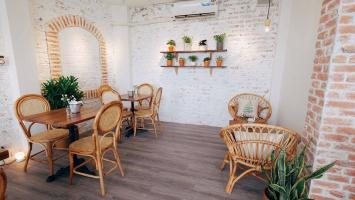 Quán cà phê bistro nổi tiếng tại Hà Nội
