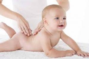 Dầu massage cho bé hiệu quả và an toàn nhất hiện nay