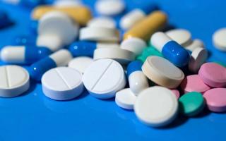 Công dụng, lưu ý khi dùng Eprazinone