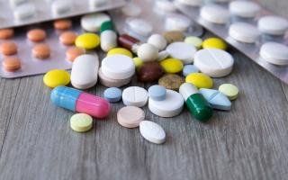 Công dụng, lưu ý khi dùng Alosetron