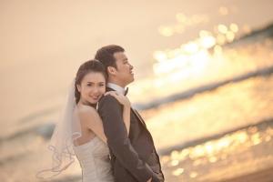 Mẫu veston chú rể thịnh hành nhất hiện nay
