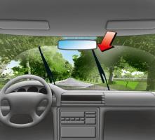 Nước rửa kính ô tô được tin dùng nhất hiện nay
