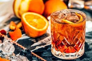 Cách pha chế cocktail ngon tuyệt ngay tại nhà