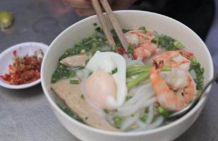 Quán bún muối ớt ngon nhất Sài Gòn