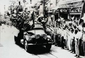 Bài hát hào hùng nhất viết về ngày giải phóng thủ đô 10/10/1954.