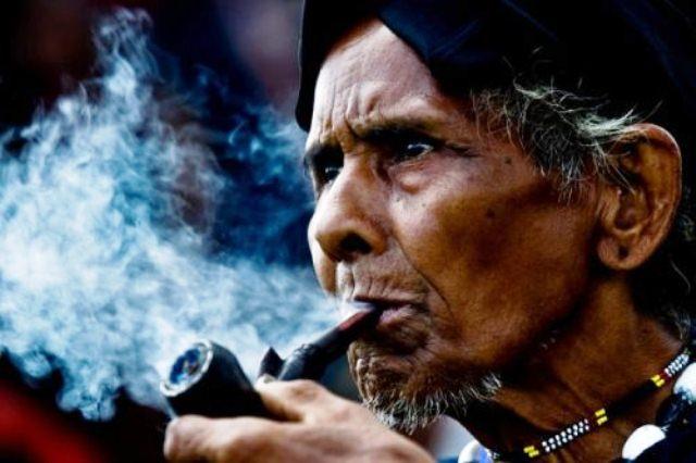 Bài văn phân tích nhân vật cụ Mết trong 