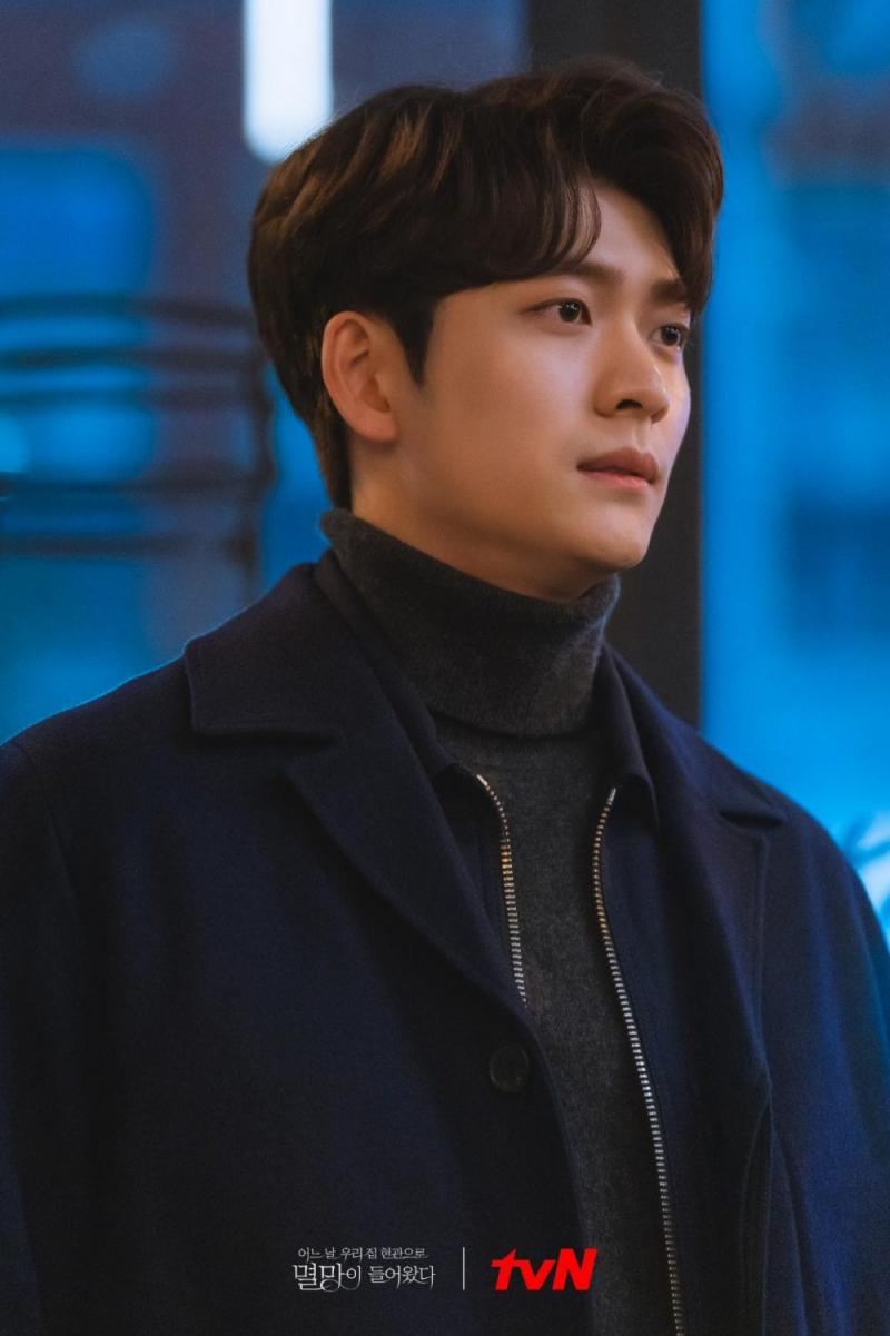 Phim cự ly ngắn