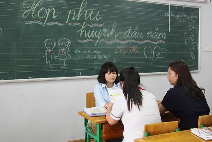 Cách giải quyết tình huống khó xử giữa giáo viên tiểu học và phụ huynh hay nhất