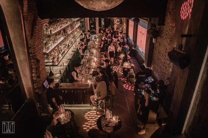 21GAM là cái tên không còn xa lạ giữa địa chỉ các quán cocktail bar ở Hà Nội thủ đô