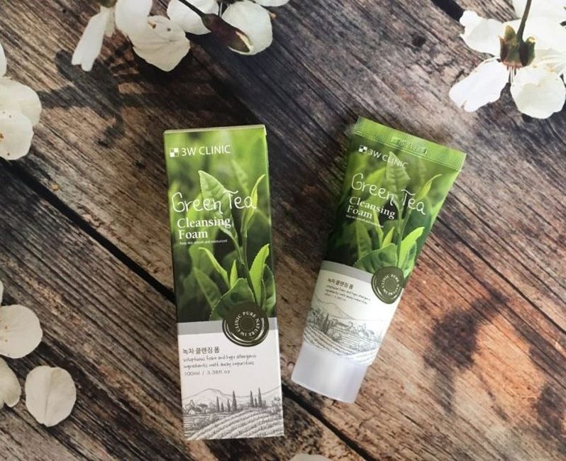 Sữa rửa mặt trà xanh 3W Clinic Green Tea Foam Cleansing Hàn Quốc
