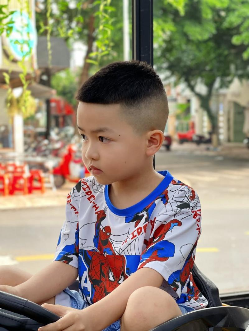 47 Barber Shop