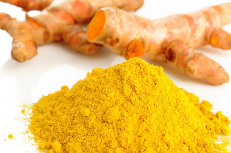 Cách làm trắng nách nhanh và hiệu quả bằng bột nghệ