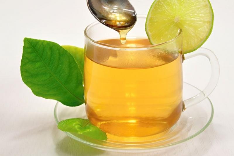 Mật ong và trà xanh