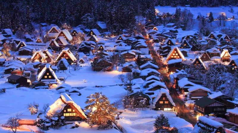 Làng Shirakawa là địa điểm nghỉ đông tuyệt với nhất ở Nhật Bản