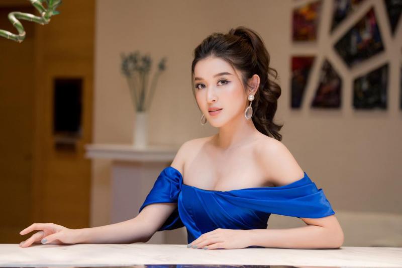 Huyền My