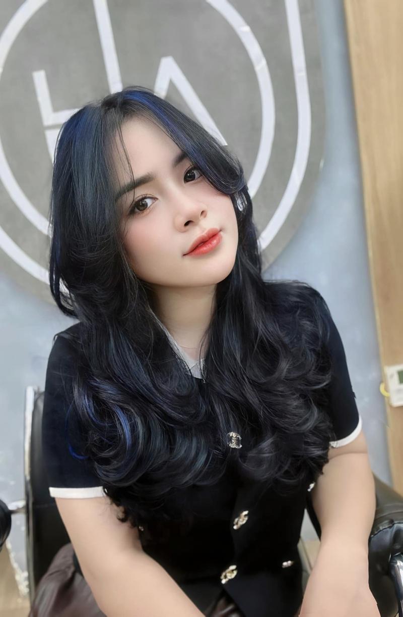 A Huy HairDesign