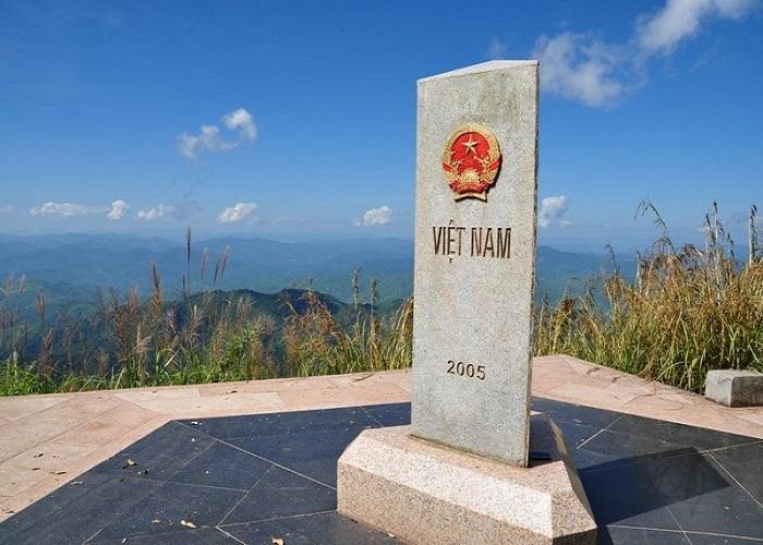 A Pa Chải với vẻ đẹp núi non hùng vĩ
