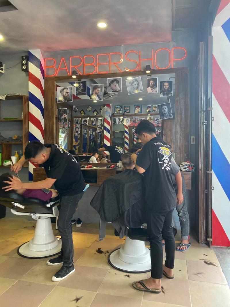 A Tài barbershop