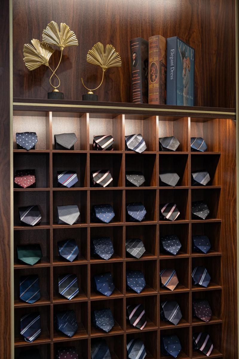 Adam Store