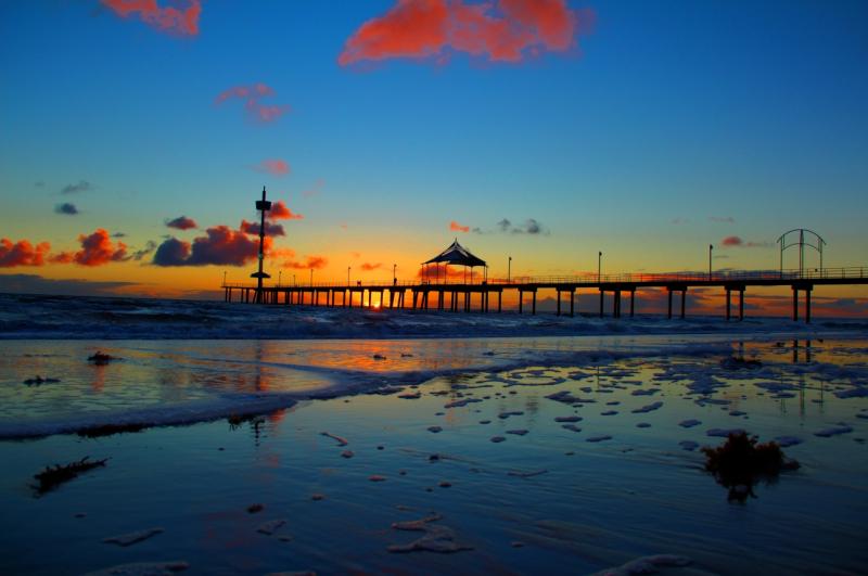 Hoàng hôn tại bãi biển Brighton ở Adelaide (Úc)