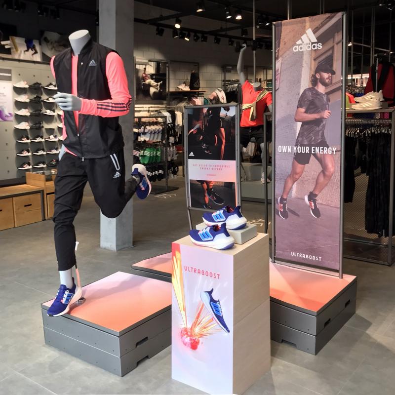 Adidas Vũng Tàu