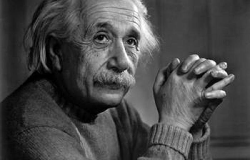 Albert Einstein (1879 – 1955)