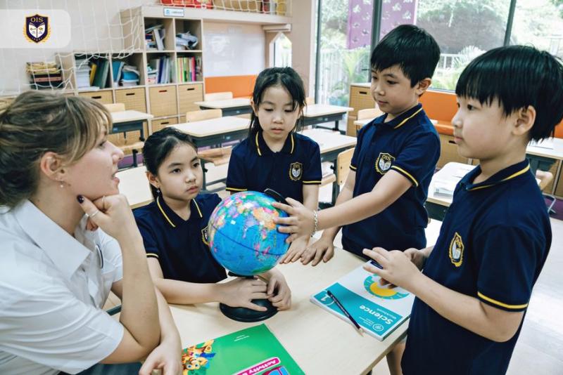 American Montessori International School - AMIS