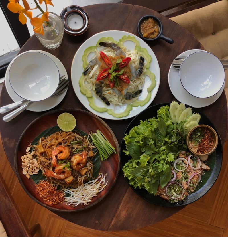 Ăn Cơm Uống Nước