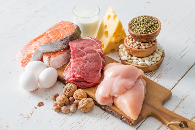 Việc cung cấp một lượng đạm như thế nào là hợp lý lại phụ thuộc vào độ tuổi, giới tính, loại hình lao động