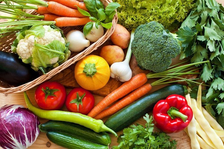 Ăn uống đầy đủ để tăng sức đề kháng cho cơ thể