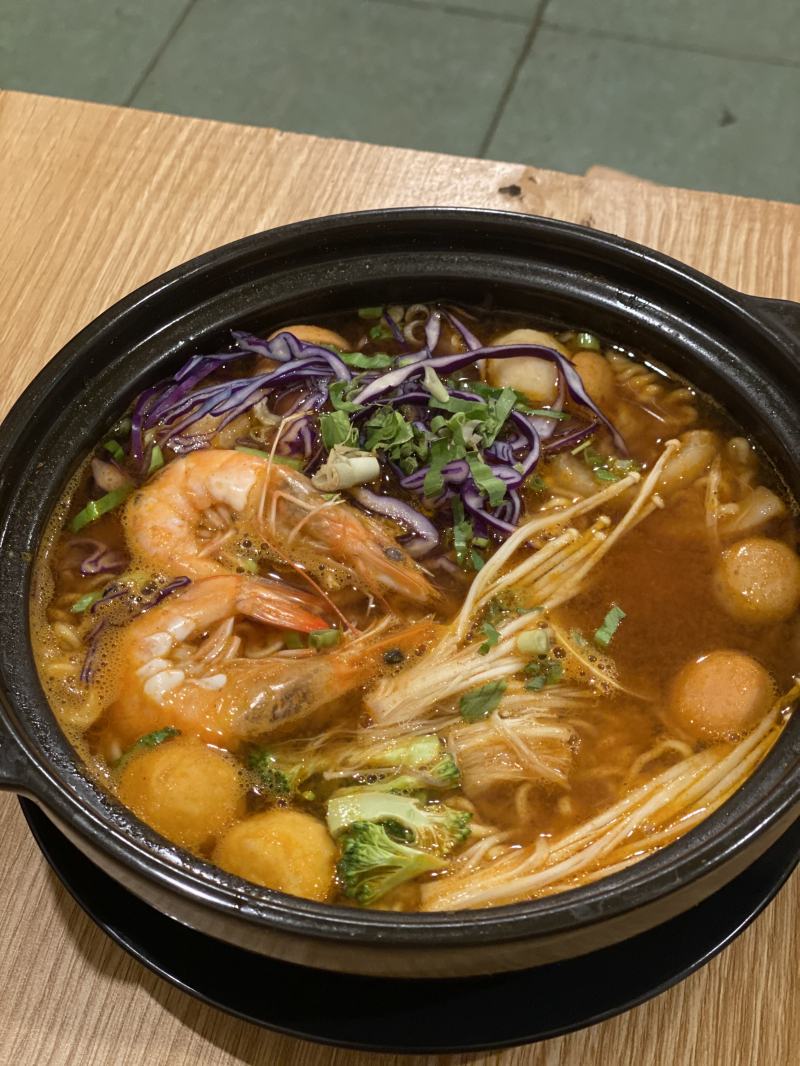 Ăn vặt mỳ cay Chuju