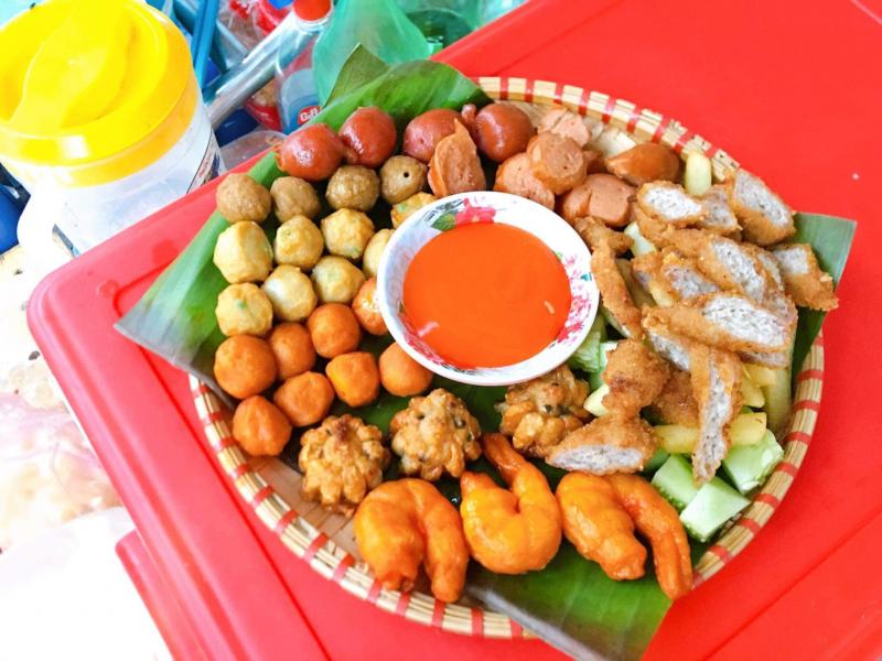 Mẹt ăn vặt tại Ngòn Ngon