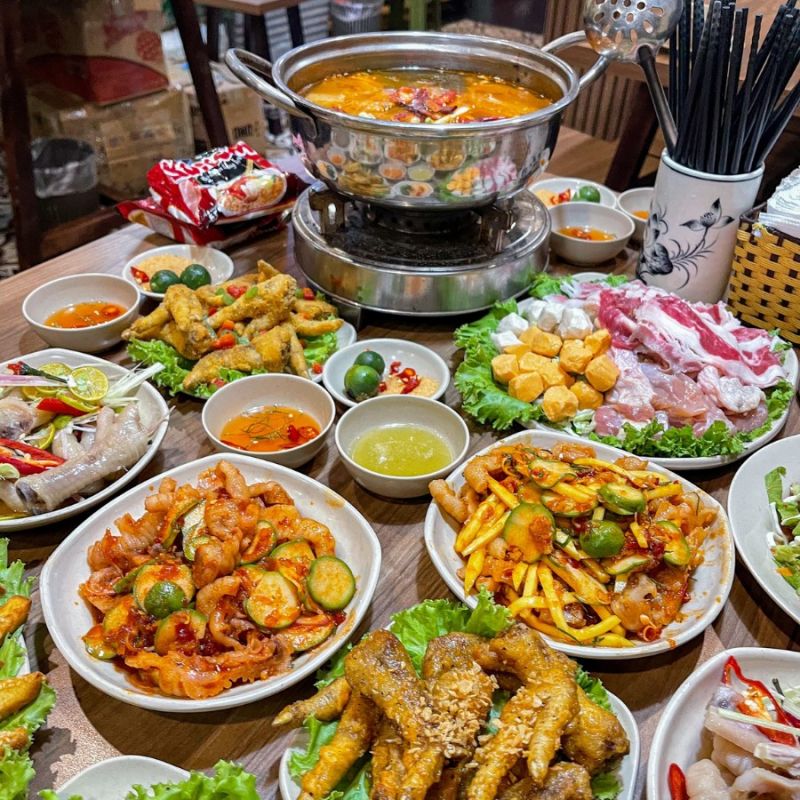 Chân gà rang muối của An Viên