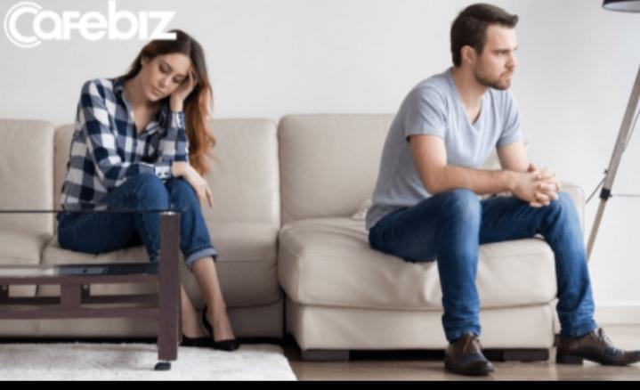 Anh ấy thường so sánh bạn với người phụ nữ khác ( Ảnh mình hoạ)