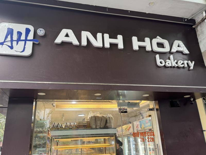 Anh Hòa Bakery
