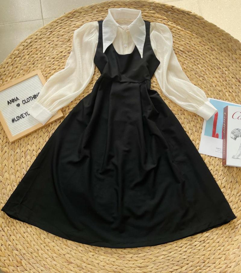 Anna Clothing