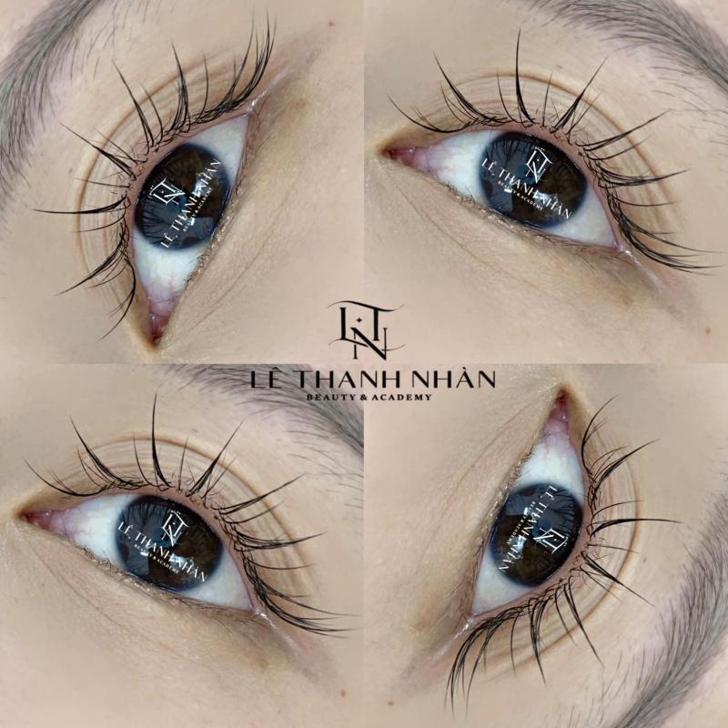 Anna Nail - Lashes